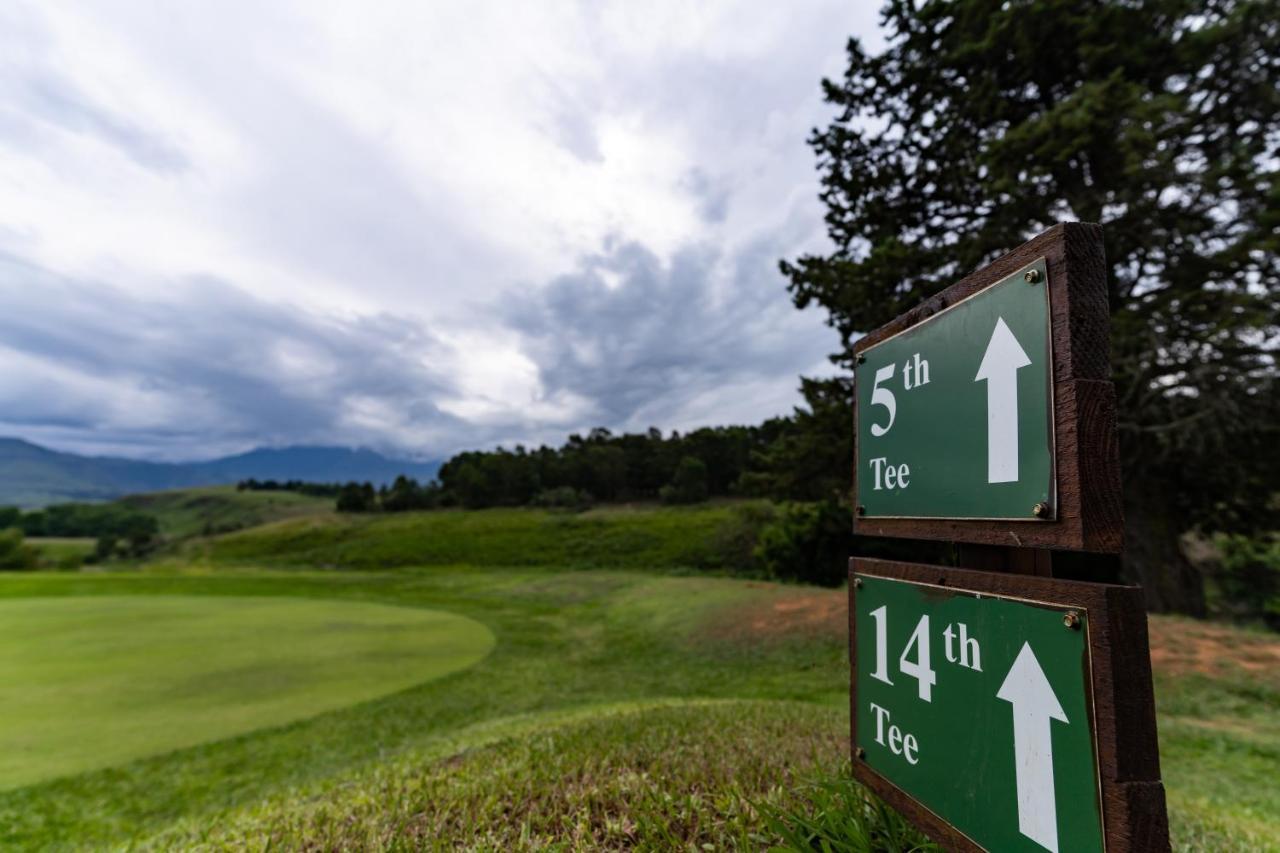 Gooderson Monks Cowl Golf Resort Champagne Valley Exterior photo