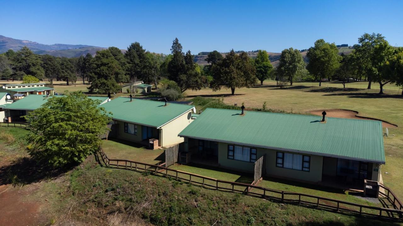 Gooderson Monks Cowl Golf Resort Champagne Valley Exterior photo